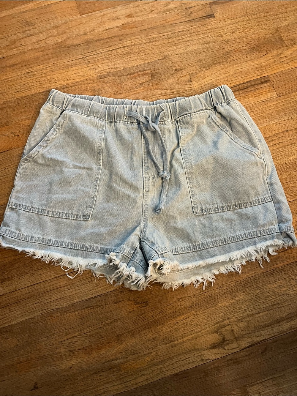 Women's Light Blue Denim Drawstring Frayed Hem Shorts